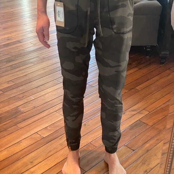 NWT Albion Jetsetters Camo - Picture 5 of 6